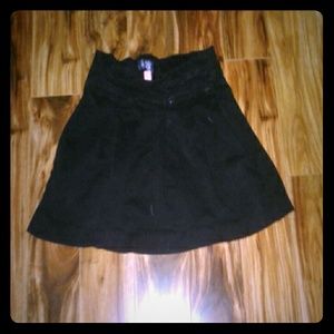 I'm selling  a cute skirt